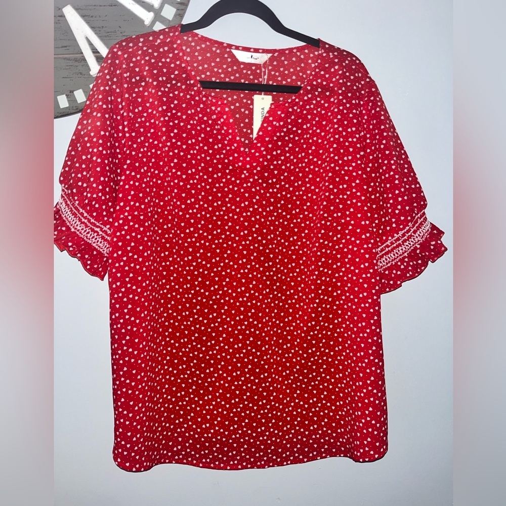 NWT Agnes Orinda red and white v neck blouse size 2X